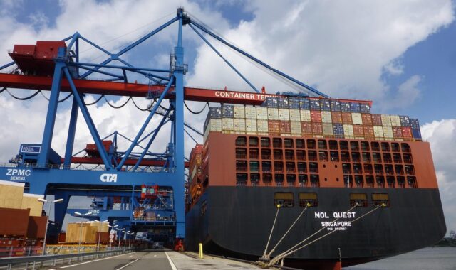 container, container terminal, container ship, cargo handling, container crane, envelope, port, container handling, container, container, container, container, container ship, container ship, container ship, container ship, container ship, cargo handling