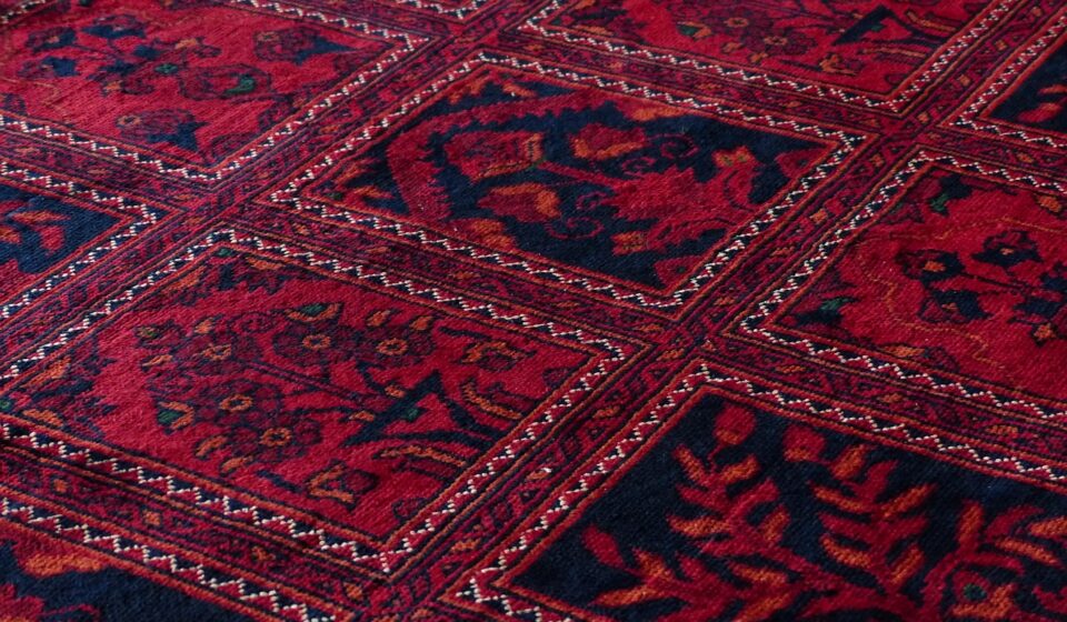 carpet, red, tying, silk, wool, carpet weaving center, weave, craft, thread, raw silk, yarn, colored, coloured, multicoloured, living room carpet, shining, art, template, retired, carpet, carpet, carpet, carpet, carpet
