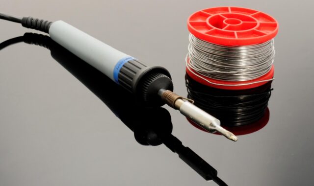 soldering iron, soldering, soldering station, tin, electronics, electrical engineering, technology, electronics technician, tool, soldering iron, soldering iron, soldering iron, soldering iron, soldering, soldering, soldering, soldering, soldering