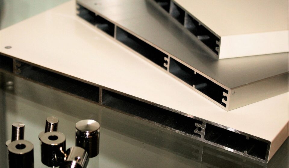 signs, sign holders, werbetechnik, signs system, advertising agency, advertising, outdoor advertising, material, abstandhalter