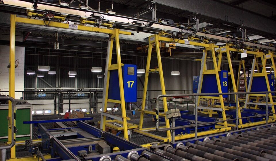 overhead conveyor, industry, nature, plant, conveyor technology, assembly line