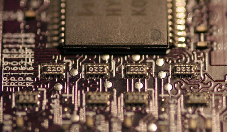 microchip, electronics, computer, pc, processor, circuit, circuit board, data, hardware, data processing, circuits, trace, management, technology, electro, system, microchip, microchip, microchip, microchip, microchip