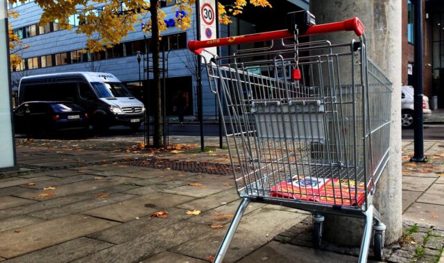 shopping cart, city, shopping trolley, rule of thirds, cart, shopping, basket, shop, trolley, shopping cart, shopping cart, shopping cart, shopping cart, shopping cart, shopping trolley, shopping trolley, shopping trolley