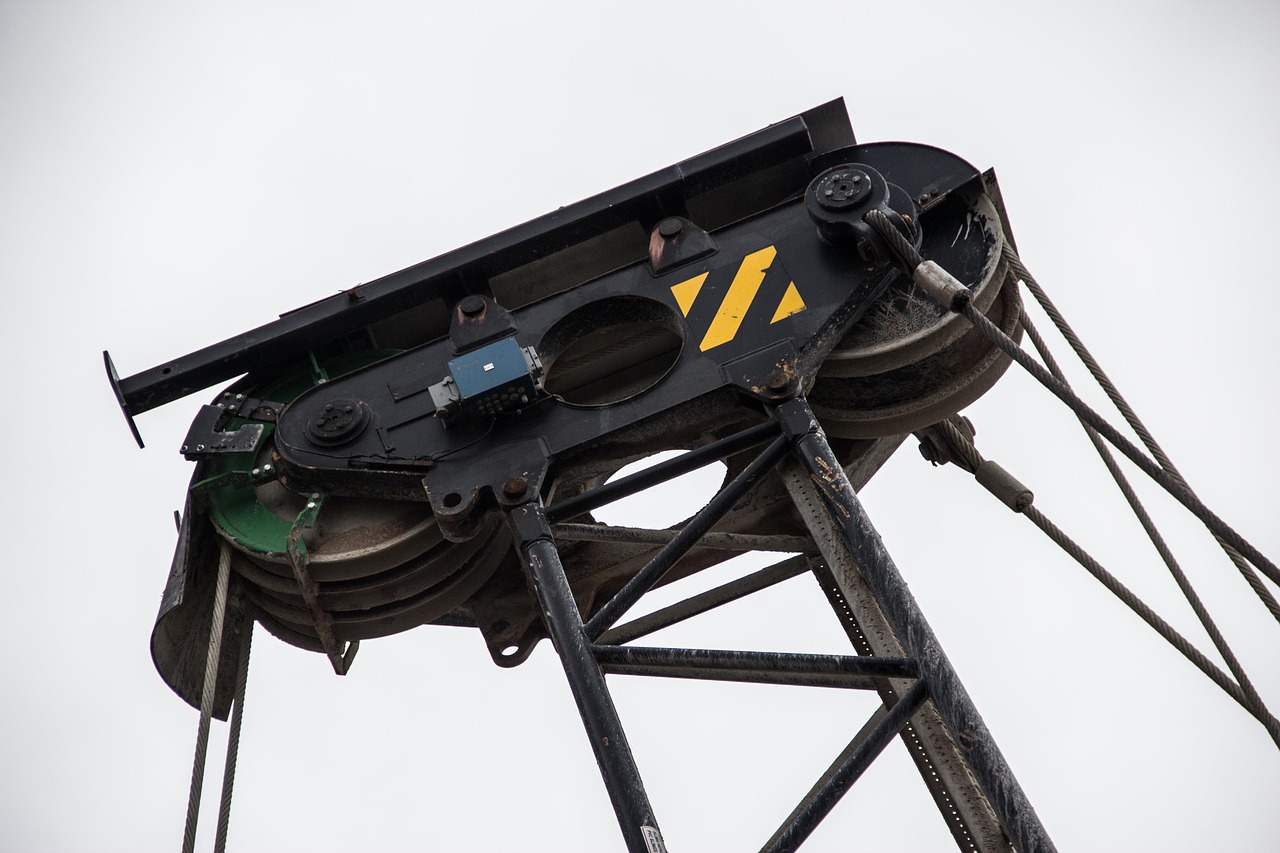 pulley, cable, crane, steel, construction, build, hoist, pulley, pulley, pulley, pulley, pulley
