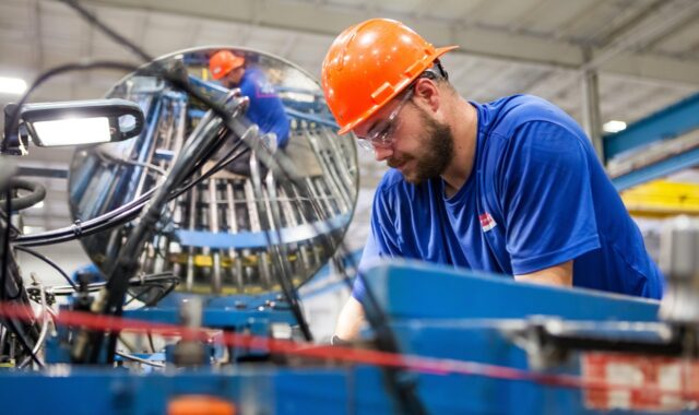 worker, industry, man, manufacturing, industrial, manufacturing, manufacturing, manufacturing, manufacturing, manufacturing