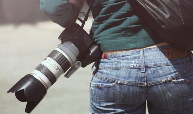 woman, photographer, camera, digital camera, dslr, slr, behind, bottom, back, canon, girl, lens, photography, camera lens, equipment, professional, jeans, casual